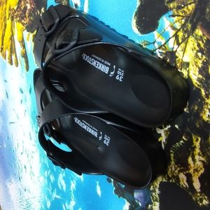 BIRKENSTOCKS BLACK  BEAUTIFUL BRAND NEW!